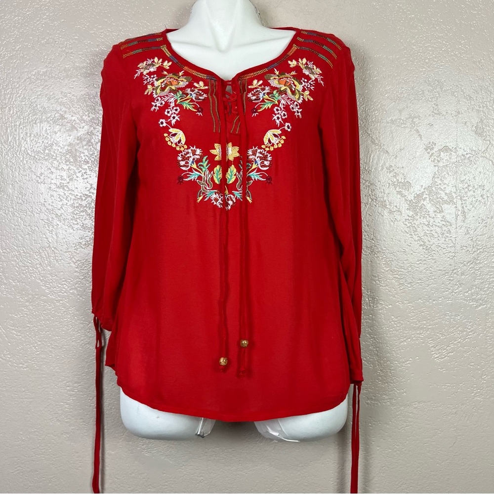 Luna moon women 3/4‎ sleeve red multicolor embroidered floral blouse size M